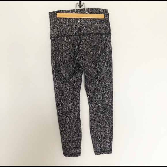 Lululemon Wunder Under Hi-Rise Crop Legging 6 - Picture 3 of 5